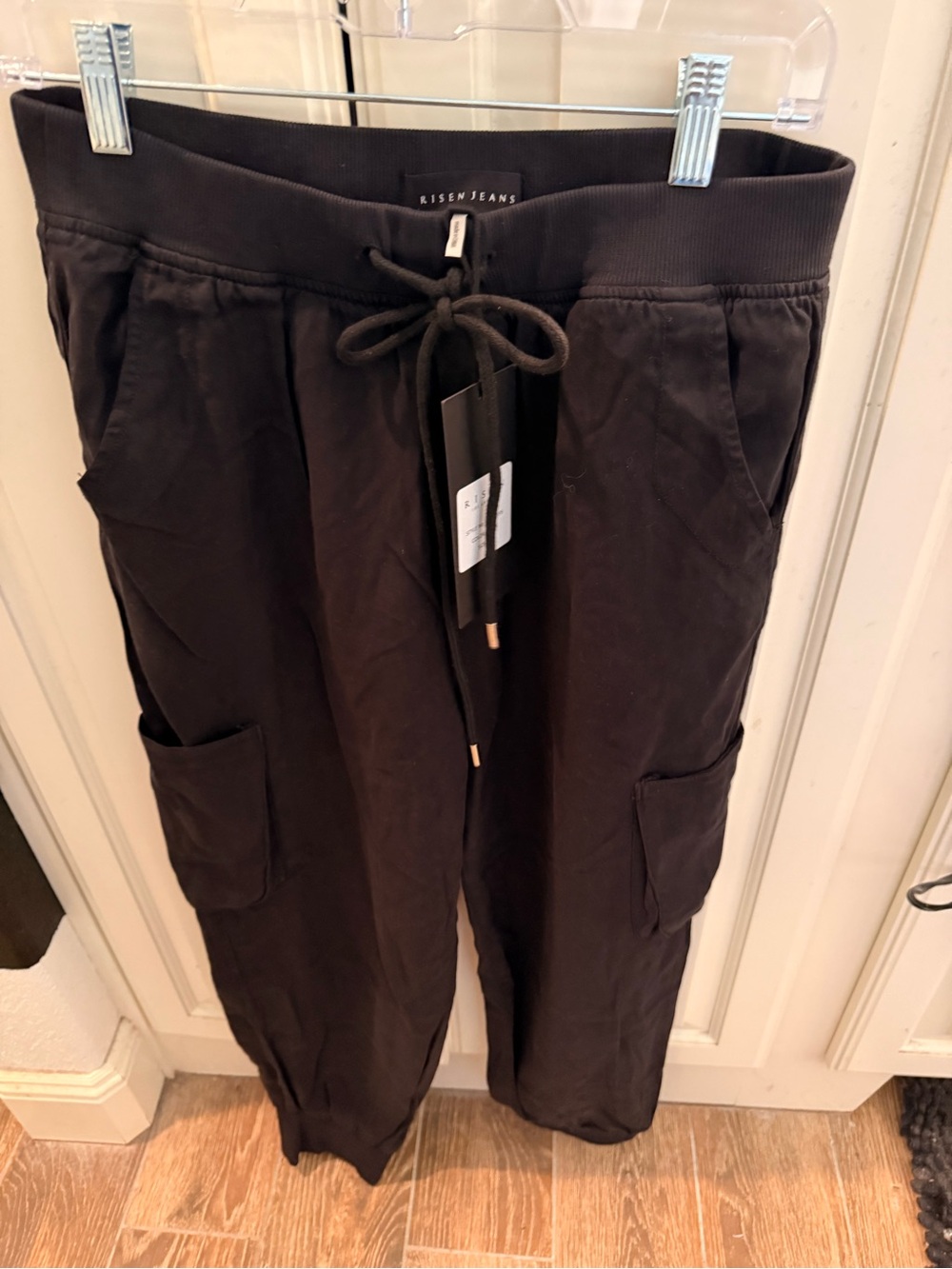 Risen Jeans Women's Black Cargo Jogger Pants
